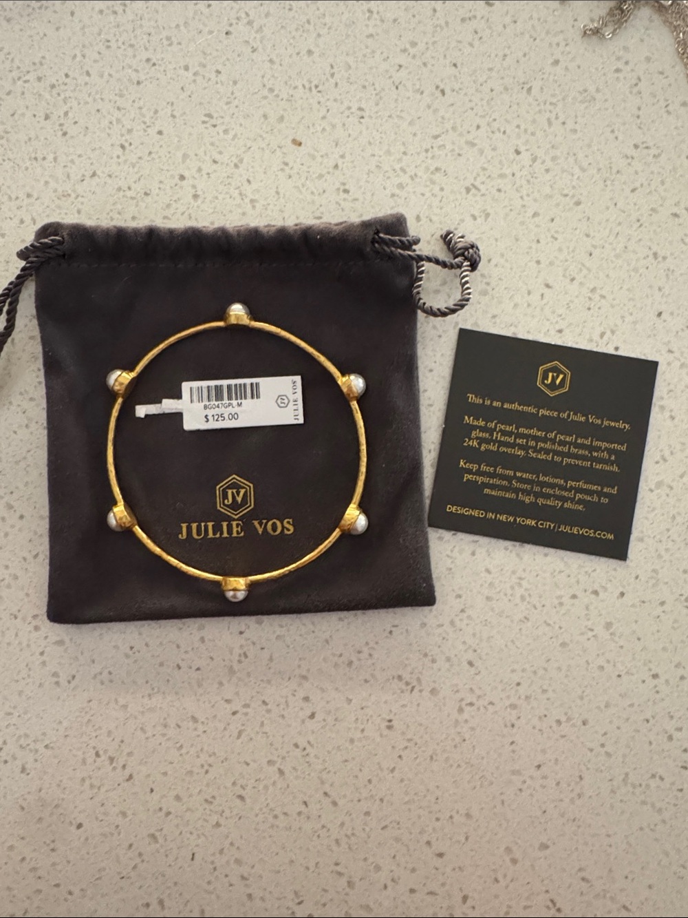 Julie Vos Milano Pearl Bangle — Medium